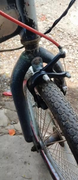 Cụm phanh xe đạp thể thao Fixed Gear Road Kiotool có phù hợp cho mọi loại địa hình không?