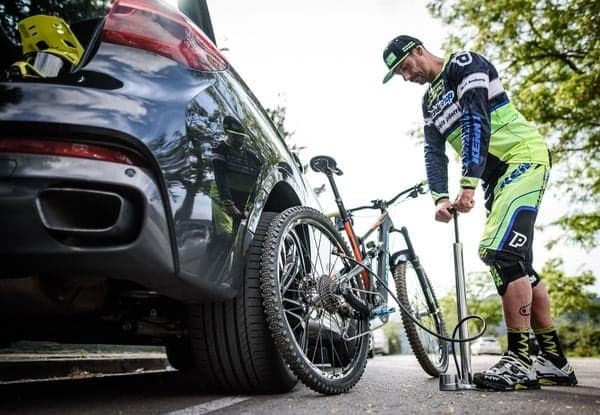 Đầu Bơm Xe Đạp: Lựa Chọn Hoàn Hảo Cho Mọi Tình Huống