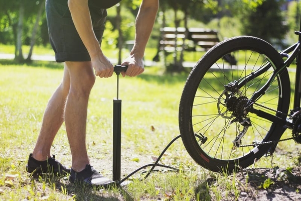 Cách Bơm Xe Đạp: Hướng Dẫn Chi Tiết và Hiệu Quả