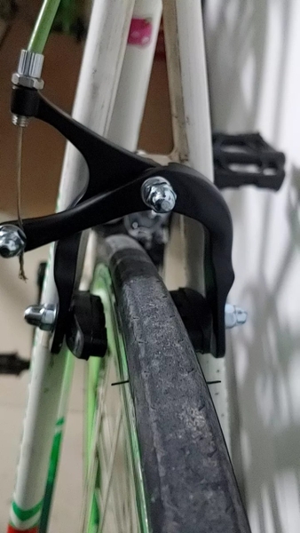 Phanh tay xe đạp leo núi Kiotool có bền không? Khám phá sự bền bỉ của Cụm phanh xe đạp Fixed Gear Road Kiotool dễ lắp đặt