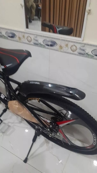 Tại Sao Phụ Kiện Chắn Bùn Xe Đạp Lại Quan Trọng Đến Vậy? Bạn Có Đang Bỏ Qua Điều Gì?